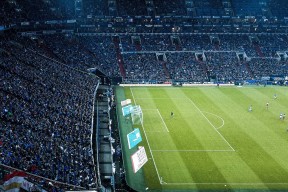 2026美加墨世界杯-国王归来！萨拉赫关键助攻引爆全场，勇士主场沸腾如海